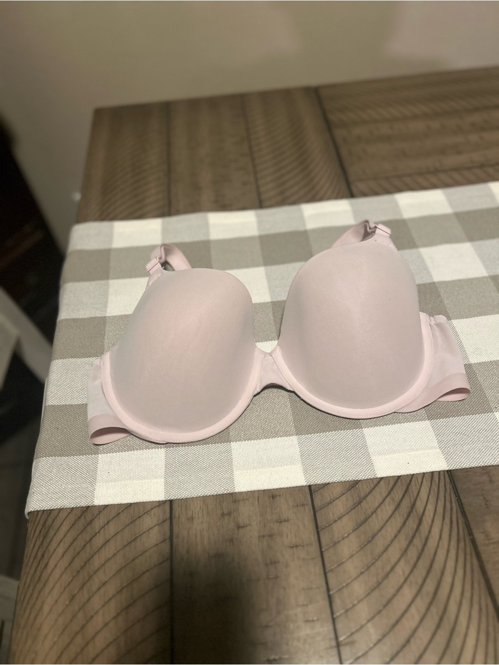 Wacoal Light Pink Smooth Padded Underwire Bra 38D